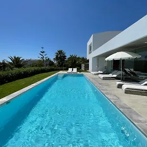 https://villa-j9.es-andalucia.com