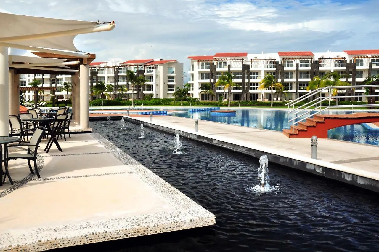 **** Aparthotel Mareazul Beach Front Resort Playa Del Carmen Mexico