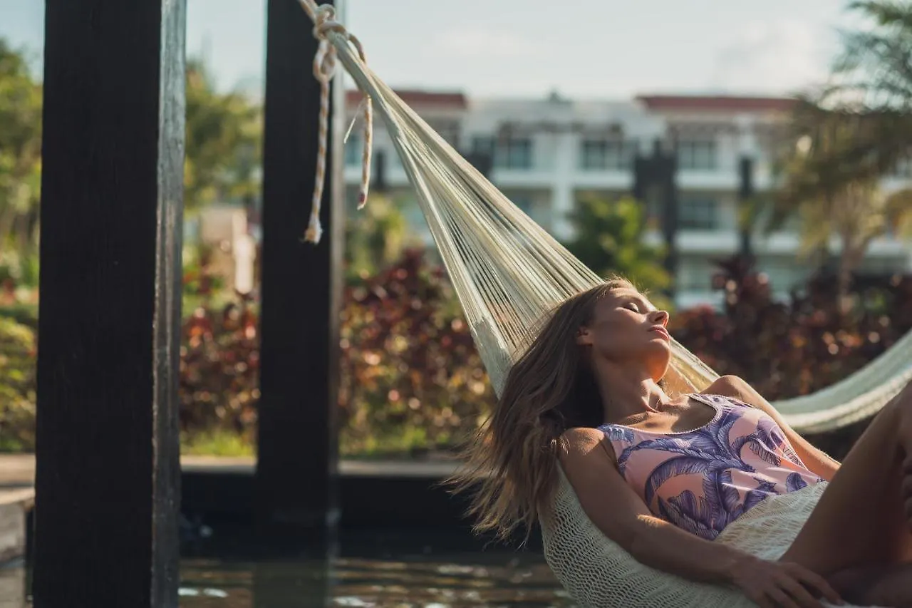 Mareazul Beach Front Resort Πλάγια Ντελ Κάρμεν Ξενοδοχείο με διαμερίσματα
