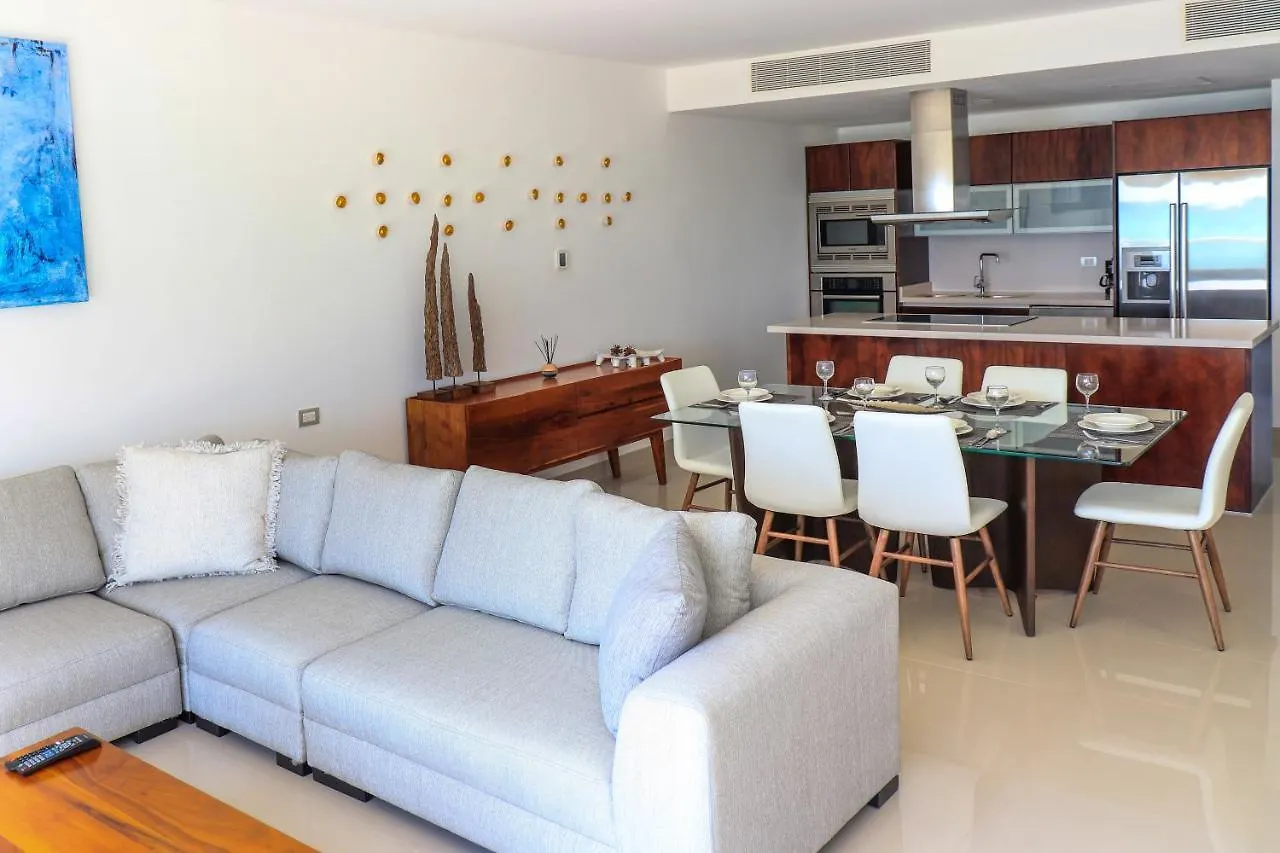 Ξενοδοχείο με διαμερίσματα Mareazul Beach Front Resort Πλάγια Ντελ Κάρμεν
