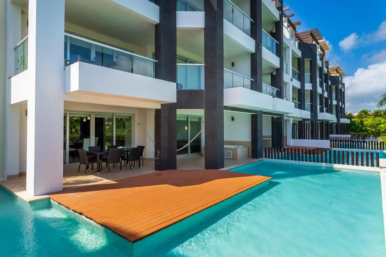 Mareazul Beach Front Resort Πλάγια Ντελ Κάρμεν Ξενοδοχείο με διαμερίσματα